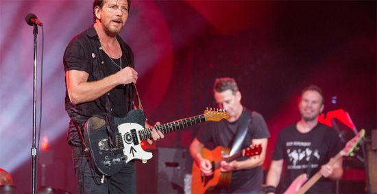Lick Library - Pearl Jam Guitar Lessons &amp; Backing Tracks