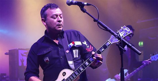 Lick Library - Manic Street Preachers Guitar Lessons &amp; Backing Tracks