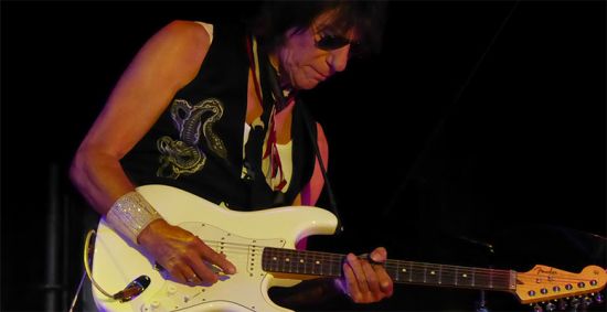 Lick Library - Jeff Beck Guitar Lessons &amp; Backing Tracks