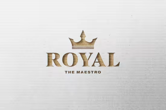 EE - Gold Logo Mockup WT3NWAR