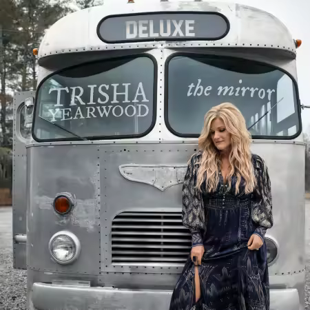 Trisha Yearwood - The Mirror (Deluxe Edition) (2025/2026)