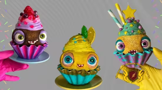 3 in 1 Fanny Cupcake with Moving Eyes – Papier-Mache