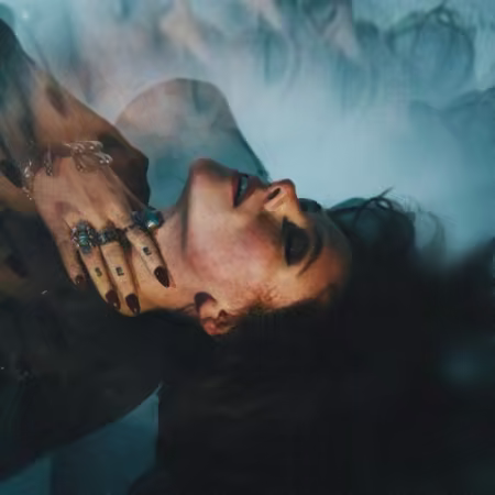 Suzanne Sheer - Voices (2026)
