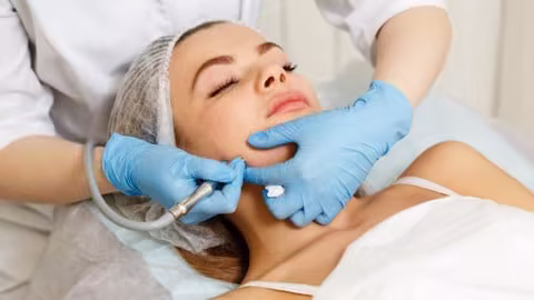 Microdermabrasion &amp; Advanced Facial Techniques Course