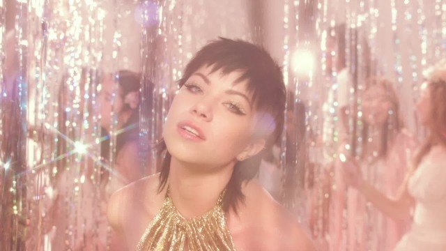 Carly Rae Jepsen - Boy Problems (1080p)