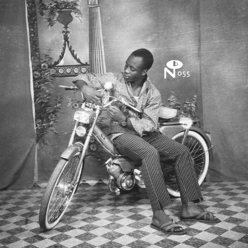 VA - Bobo Yeye: Belle Apoque In Upper Volta (2016)