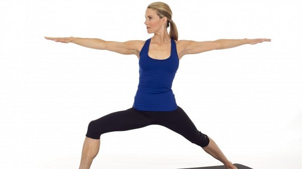 Udemy.com Yoga for an hour for beginners / 1 hour Yoga class for beginners 2015, Yoga for Beginners, HDRip, ENG 