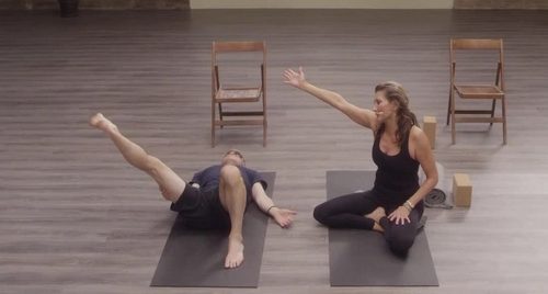 Yoga therapy of the waist / Yoga Therapy for Lower Back 2015