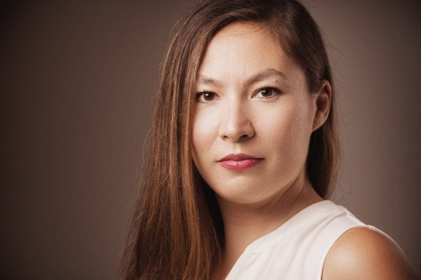Headshots With Whatever You’ve Got | Studio Flash/Speedlites/Windowlight