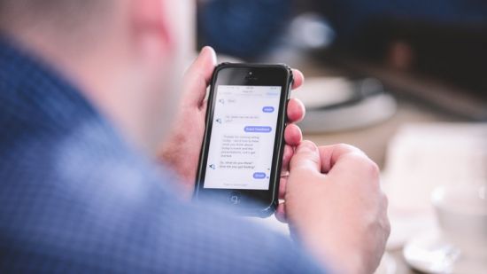 Chatbot : Building Profitable Facebook Messenger Chatbots