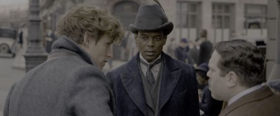 Fantastic Beasts The Crimes of Grindelwald 2018 2160p HDR BluRay x265 HEVC Hindi+ English {RoCK-HD-STAr}.