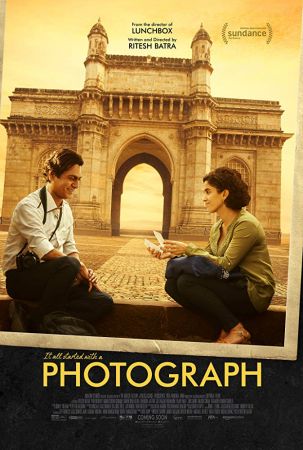 Photograph 2019 Hindi 720p HDRip x264 AC3 5.1-Hon3yHD