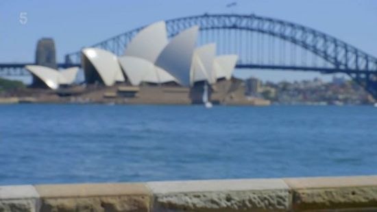Channel 5 - Cruising Down Under with Jane McDonald (2021) 1080p HDTV x265 AAC MVGroup